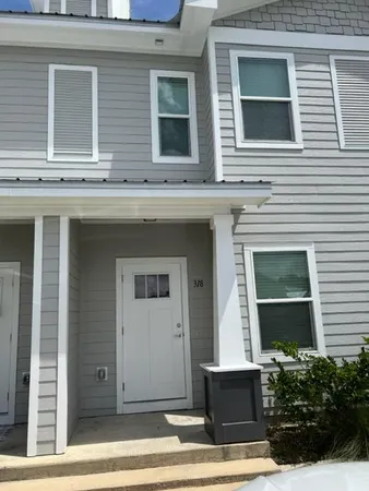 $1,700 | 318 North Sand Palm Road, Freeport, FL 32439