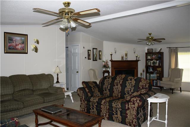 7981 Pinewood Road Nunnelly, TN 37137 - Photo 6 of 14 Gallery Image 6
