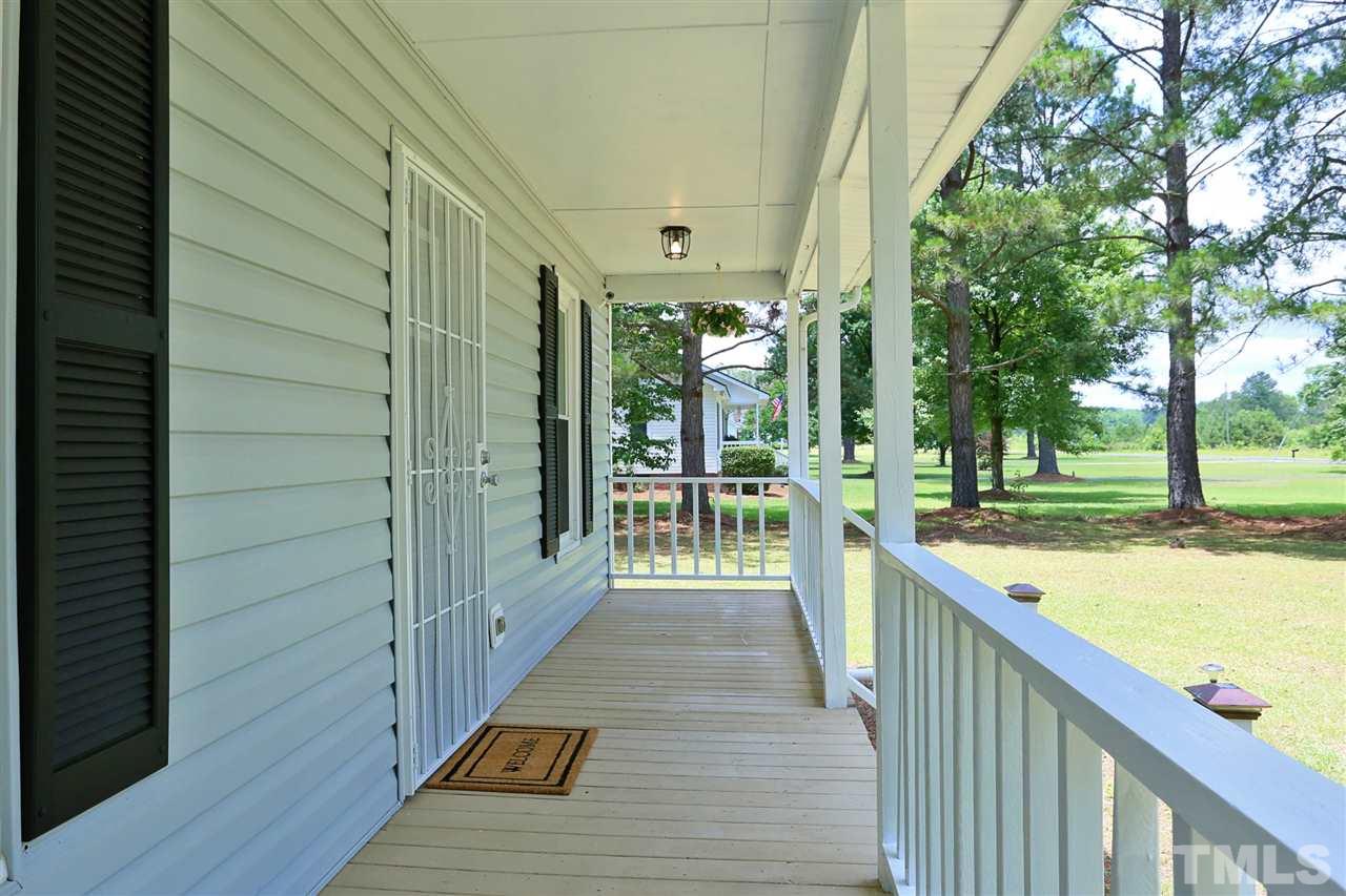 1912 Little Devine Road Selma, NC 27576 - Photo 6 of 30 Gallery Image 6