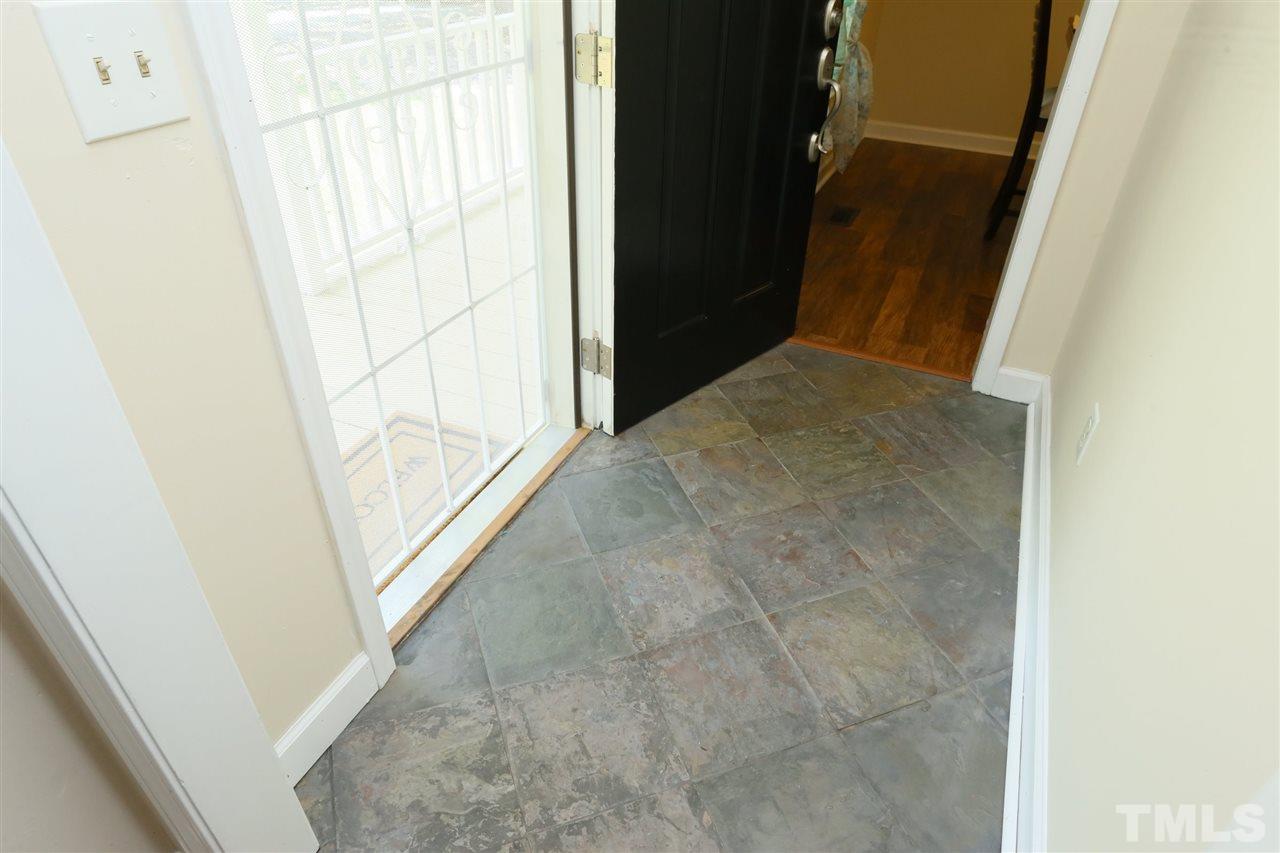 1912 Little Devine Road Selma, NC 27576 - Photo 8 of 30 Gallery Image 8