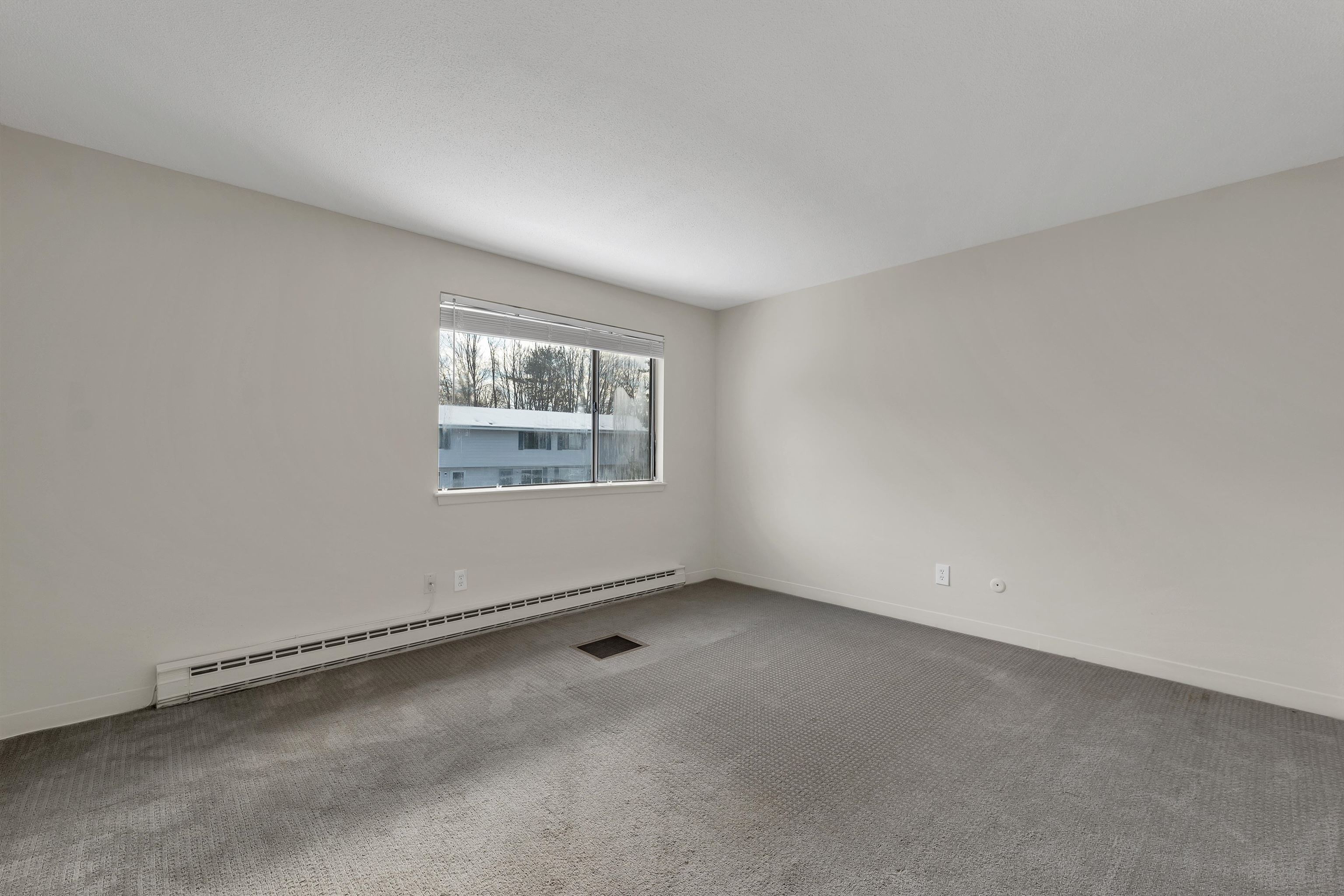 616 Portland Street, Unit 54 Rochester, NH 03867 - Photo 24 of 35 Gallery Image 24