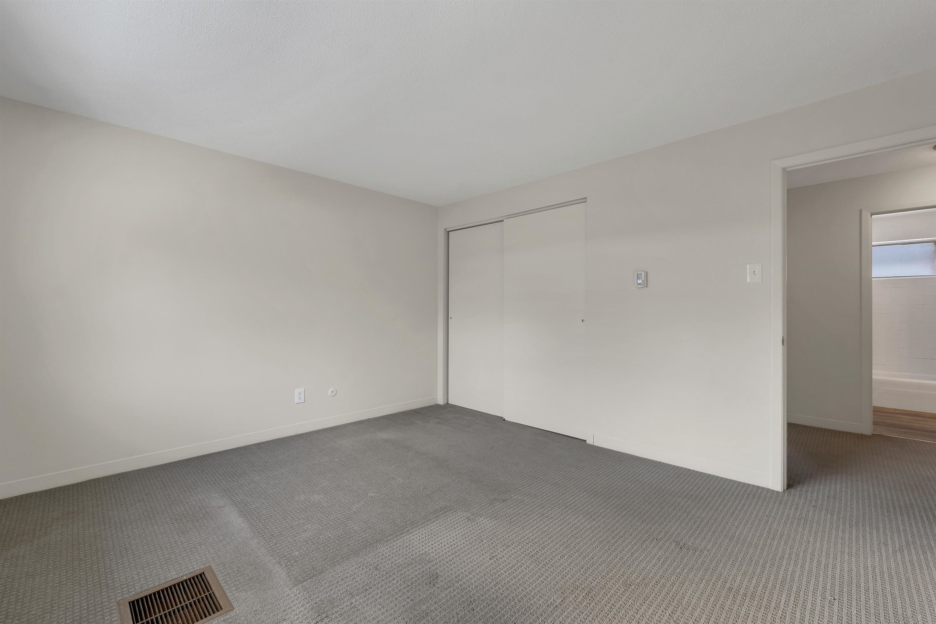 616 Portland Street, Unit 54 Rochester, NH 03867 - Photo 25 of 35 Gallery Image 25