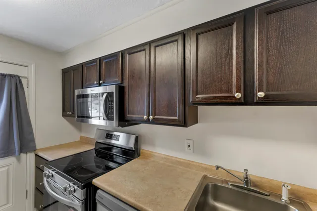 $215,000 | 616 Portland Street, Unit 54, Rochester, NH 03867