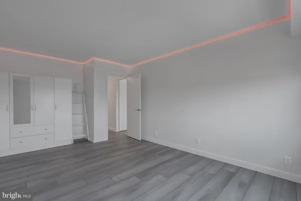 $417,900 | 307 Yoakum Parkway, Unit 1722, Alexandria, VA 22304