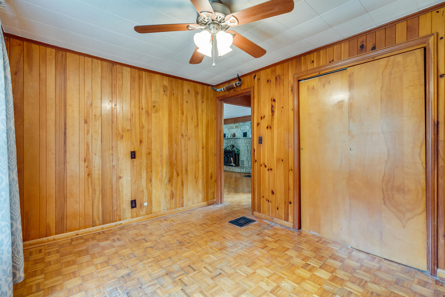 388 Odom Branch Road Erwin, TN 37650 - Photo 33 of 71 032