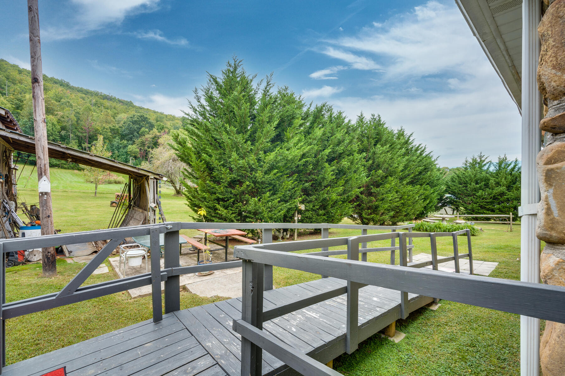 388 Odom Branch Road Erwin, TN 37650 - Photo 51 of 71 051