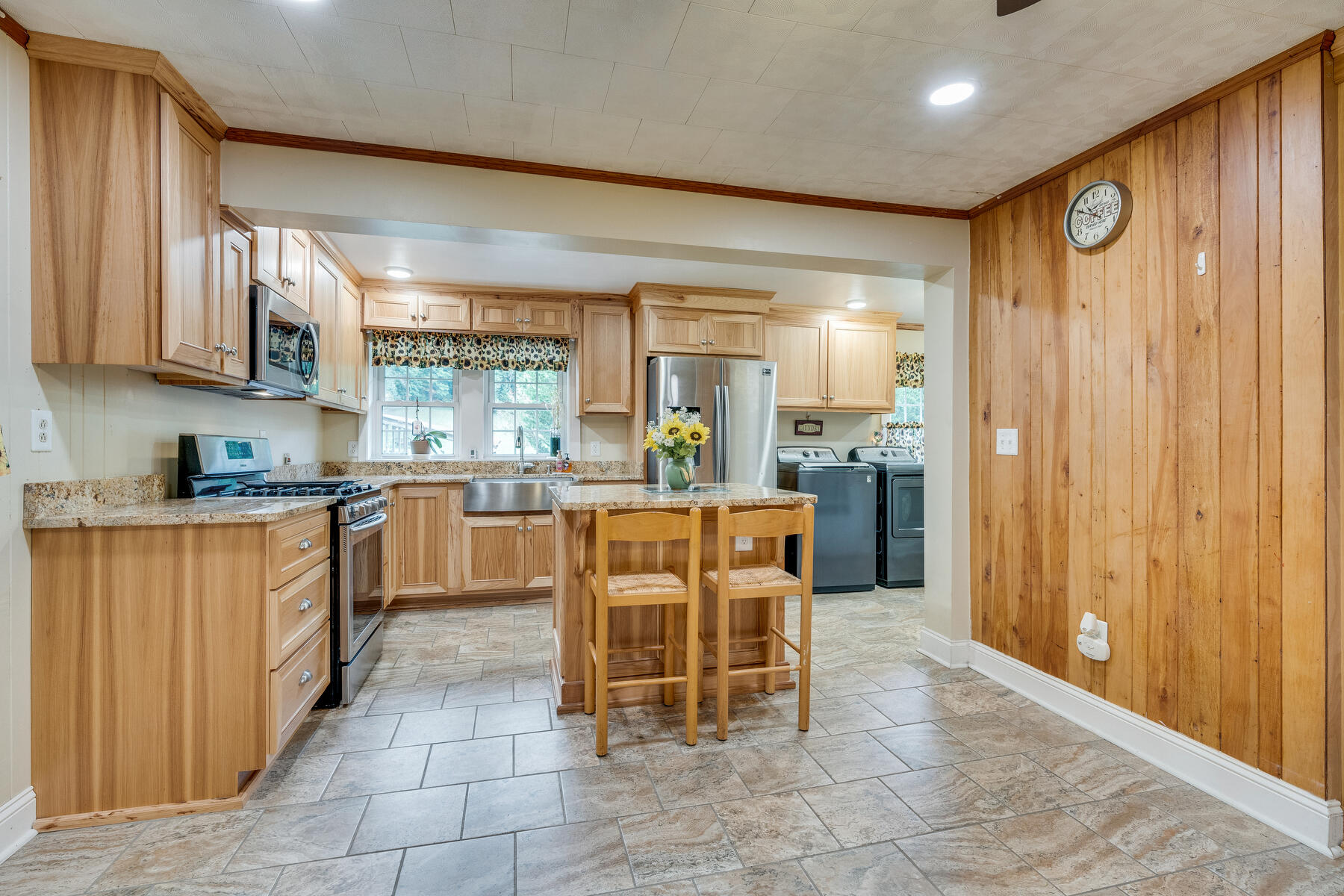 388 Odom Branch Road Erwin, TN 37650 - Photo 8 of 71 024