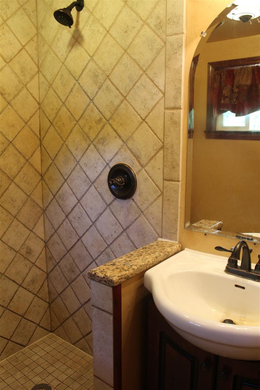 8060 North Webster Road Mount Morris, MI 48458 - Photo 18 of 36