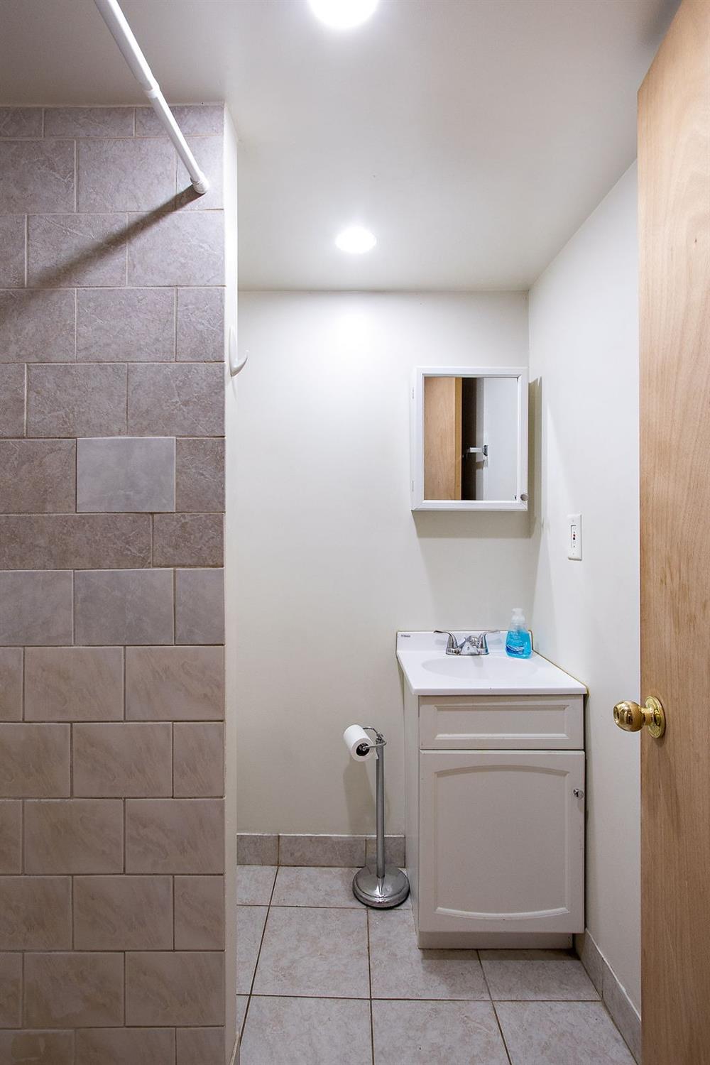 1457 Shell Street Hammond, IN 46320 - Photo 14 of 16 1000x1500