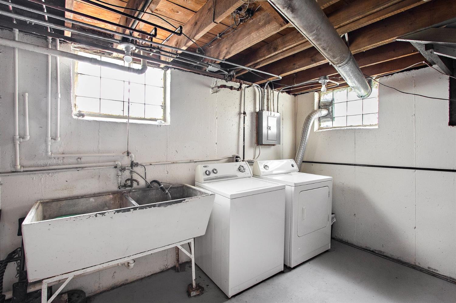 1457 Shell Street Hammond, IN 46320 - Photo 15 of 16 1500x999
