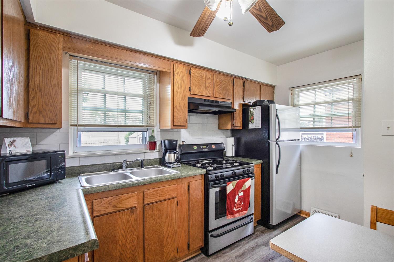 1457 Shell Street Hammond, IN 46320 - Photo 9 of 16 1500x999