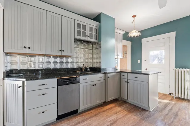 $2,500 | 5 Union Street, Unit 2, Concord, NH 03301