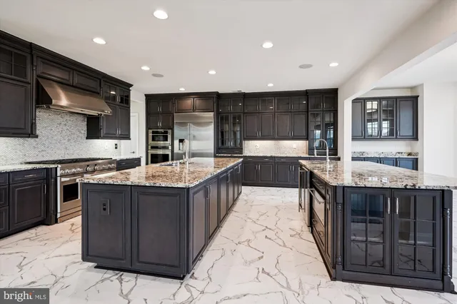 $3,400,000 | 6647 Tack House Trail, Centreville, VA 20120