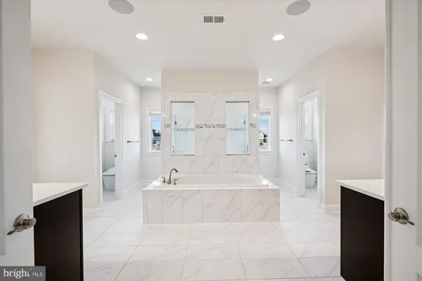 $3,200,000 | 6647 Tack House Trail, Centreville, VA 20120