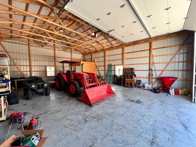 $1,500,000 | 4530 South Frye Hill Road, Williamsport, IN 47993