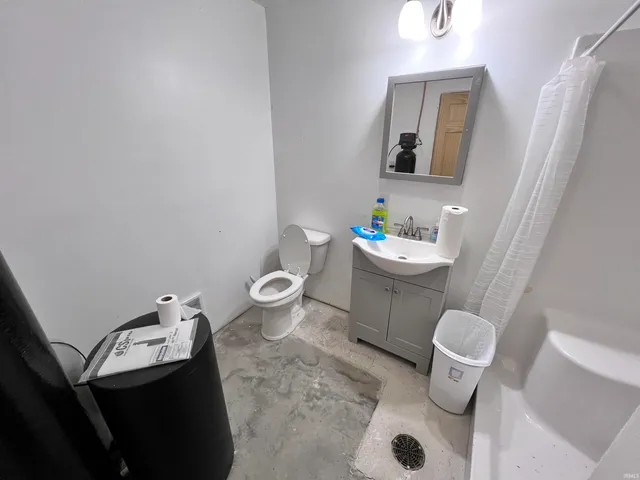 $1,500,000 | 4530 South Frye Hill Road, Williamsport, IN 47993