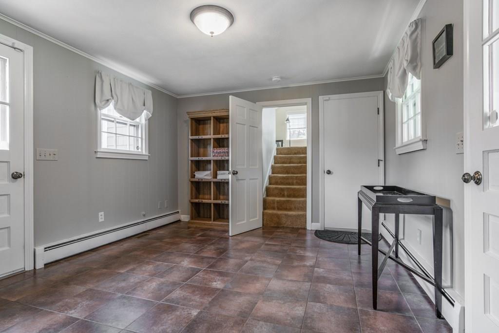 28 Brooks Road Sudbury, MA 01776 - Photo 11 of 29 Gallery Image 11