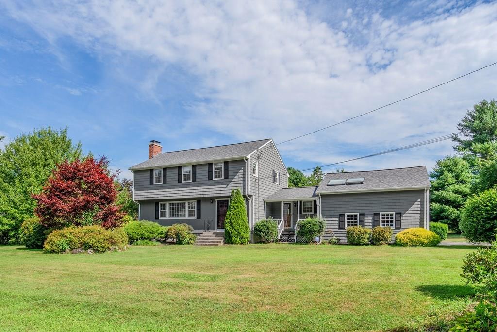 28 Brooks Road Sudbury, MA 01776 - Photo 2 of 29 Gallery Image 2