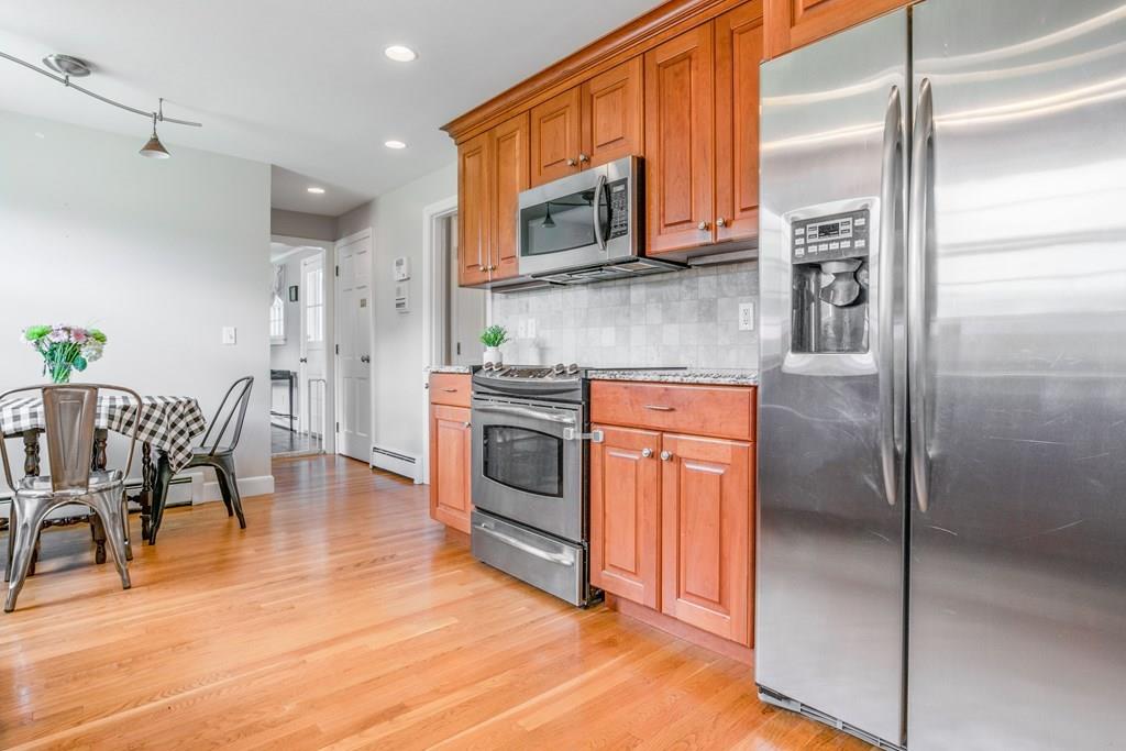 28 Brooks Road Sudbury, MA 01776 - Photo 7 of 29 Gallery Image 7