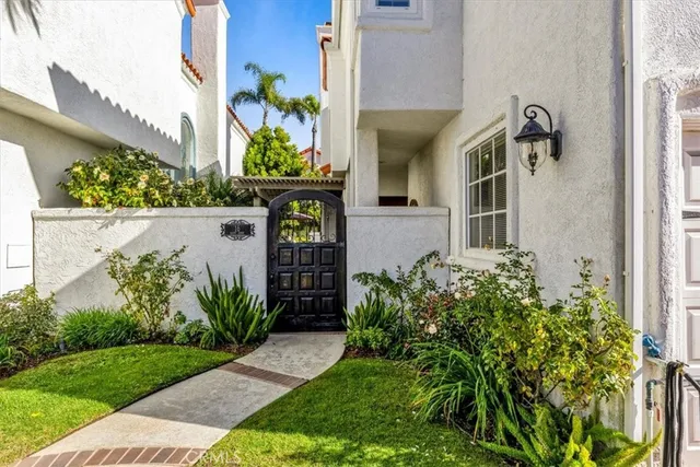 $1,849,000 | 16 St John, Dana Point, CA 92629