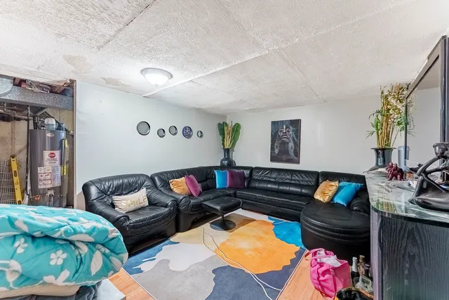 $150,000 | 4148 West 19th Street, Chicago, IL 60623