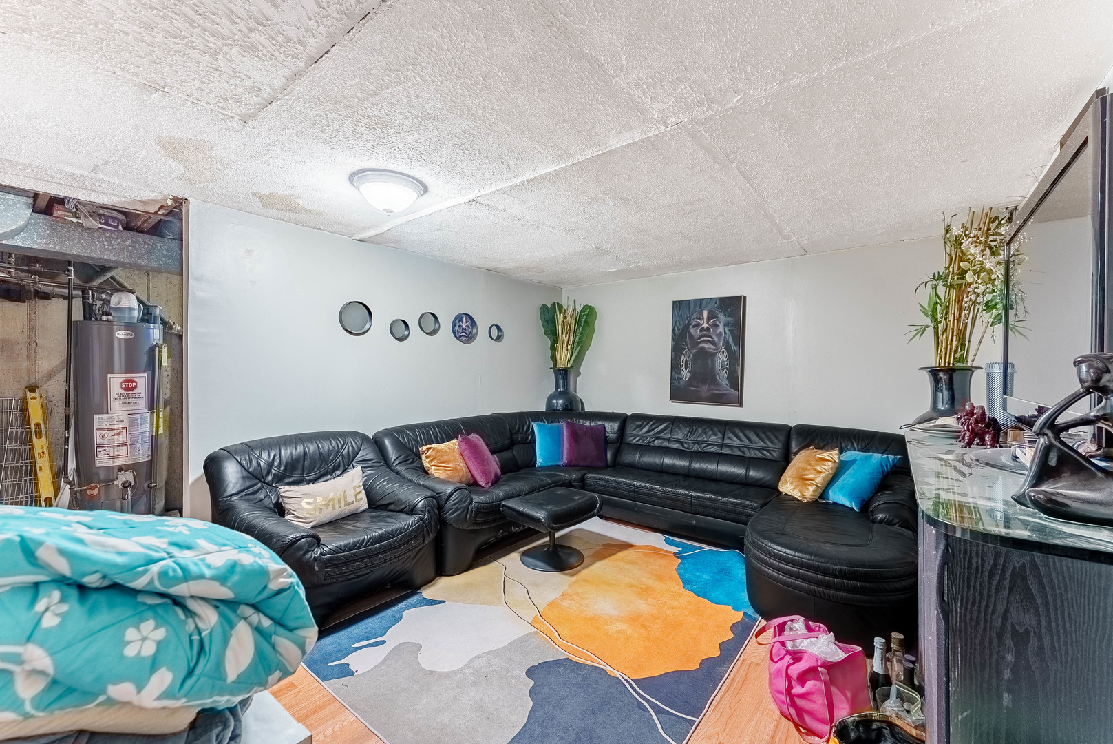 4148 West 19th Street Chicago, IL 60623 - Photo 16 of 21 a living room with furniture and a couch