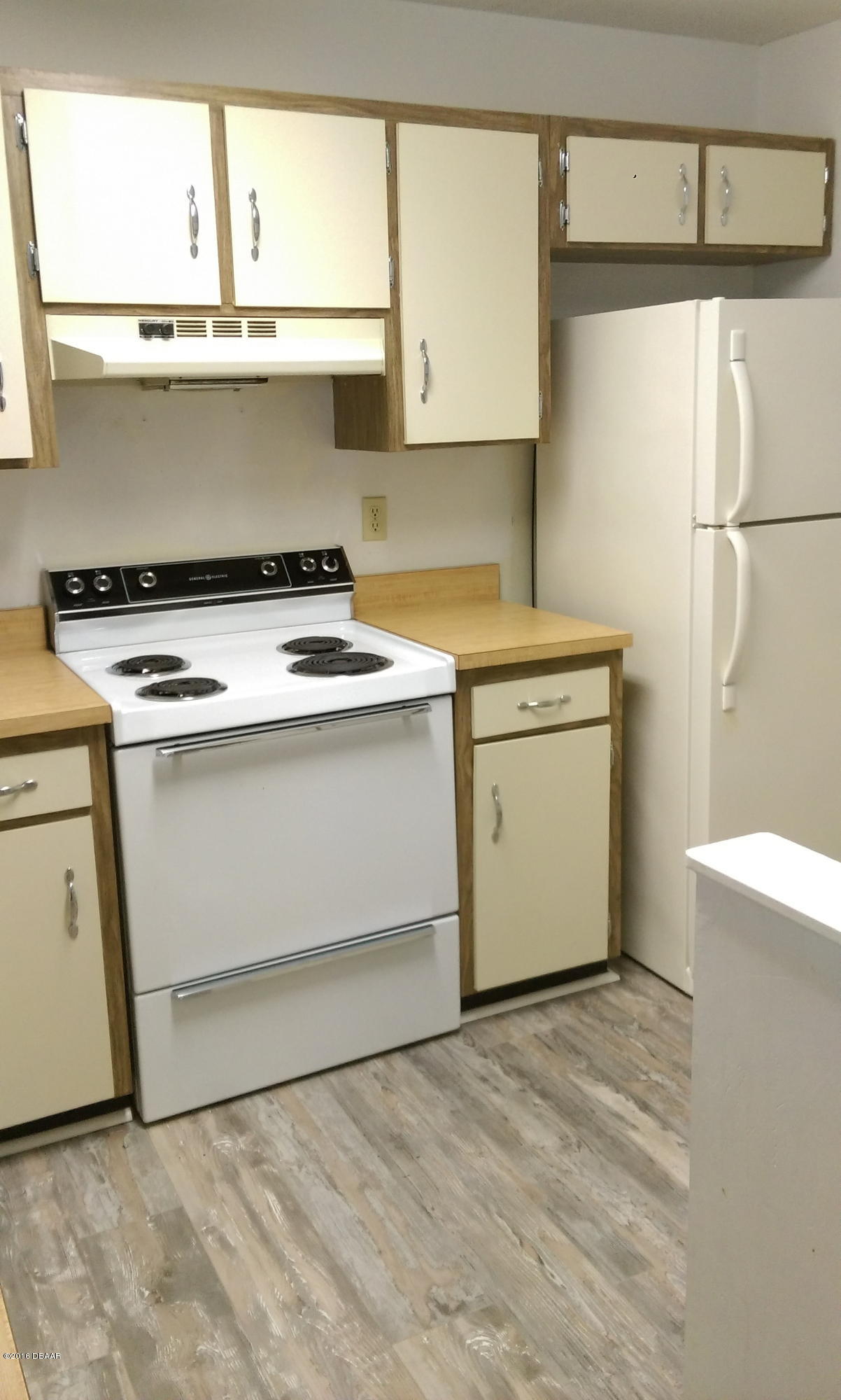37 Summer Trees Road Port Orange, FL 32128 - Photo 7 of 15 Kitchen 1