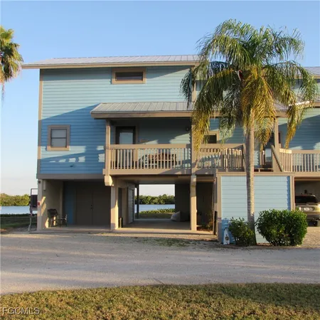 $2,300 | 5371 Blue Crab Circle, Unit 1, Bokeelia, FL 33922