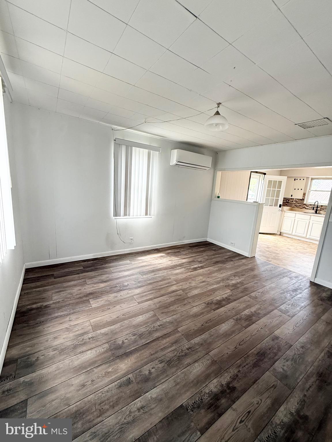 202 German Hill Road Baltimore, MD 21222 - Photo 4 of 25