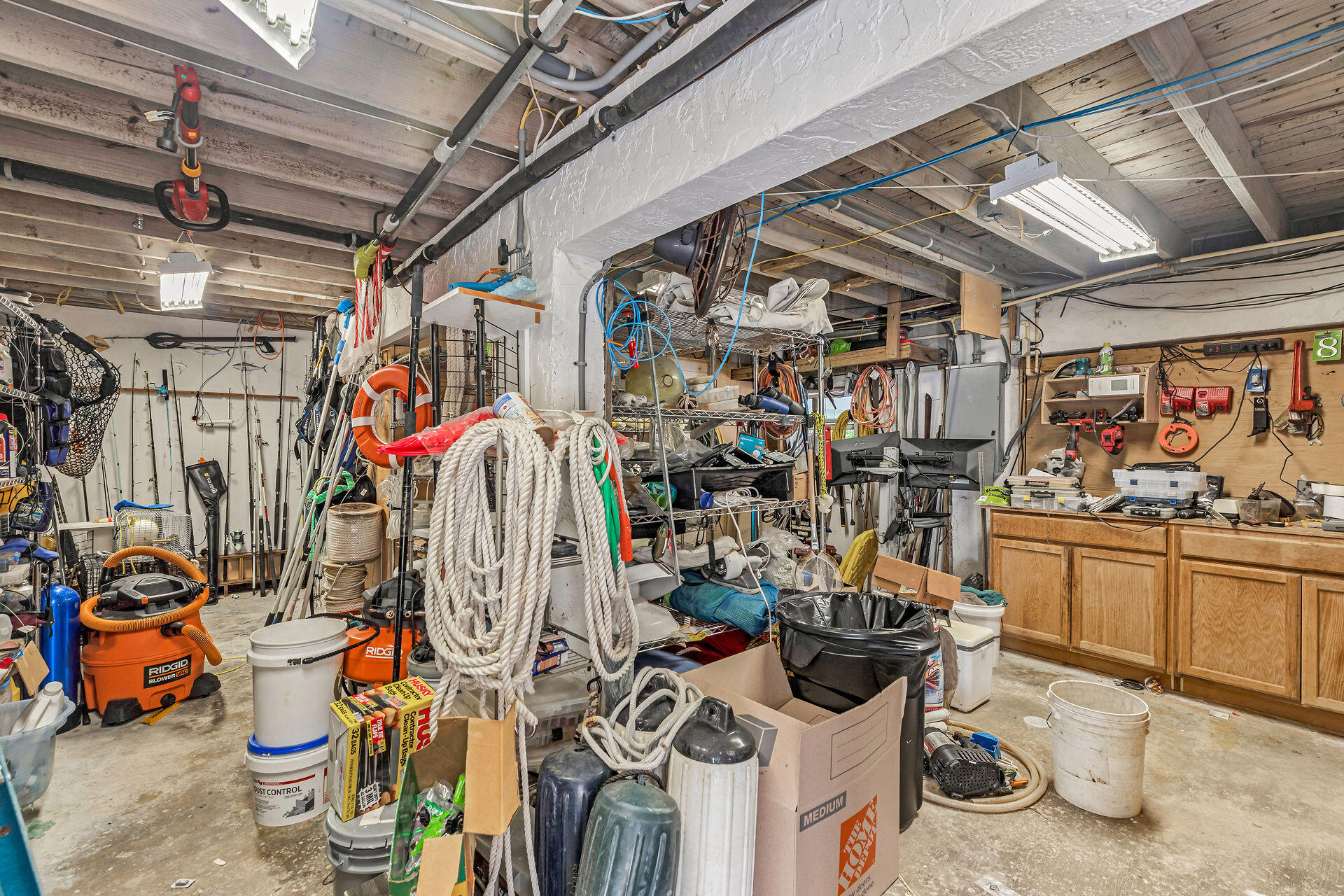 86 Pelican Road Marathon, FL 33050 - Photo 56 of 58 Tackle Room
