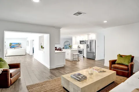 $1,650,000 | 4240 Northeast 28th Avenue, Fort Lauderdale, FL 33308