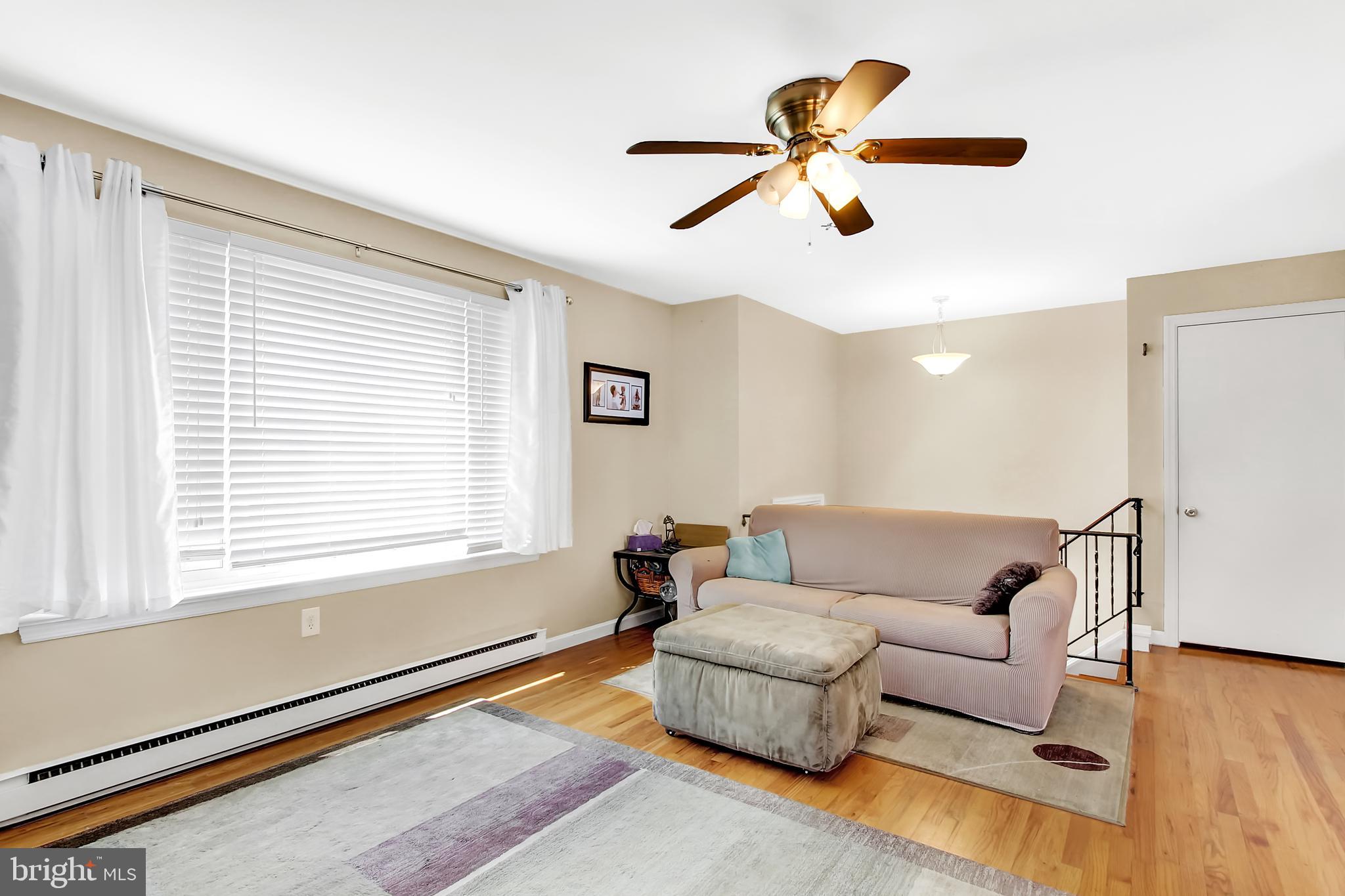 519 Golden Street Lititz, PA 17543 - Photo 5 of 27