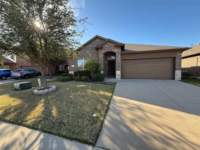 $2,200 | 1740 Capulin Road, Fort Worth, TX 76131