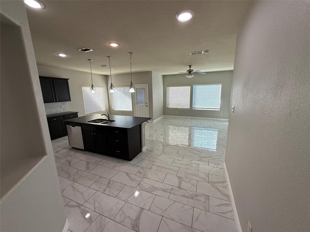 1740 Capulin Road Fort Worth, TX 76131 - Photo 4 of 17