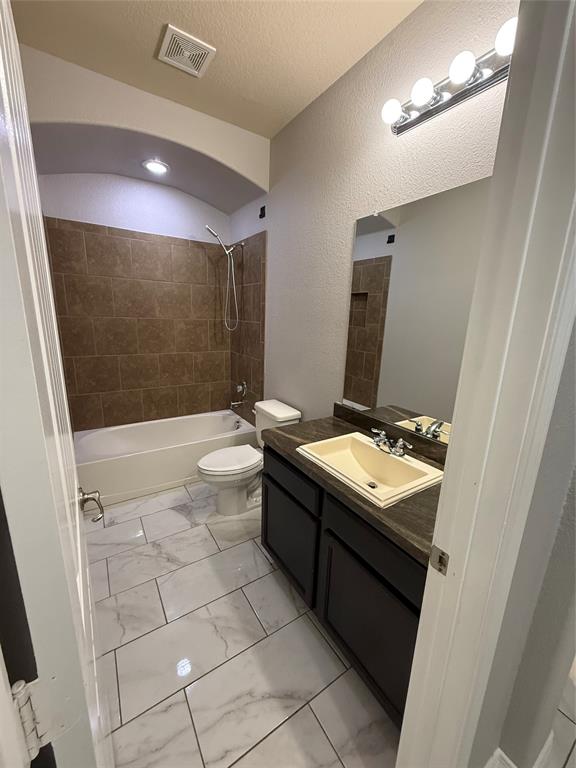 1740 Capulin Road Fort Worth, TX 76131 - Photo 8 of 17