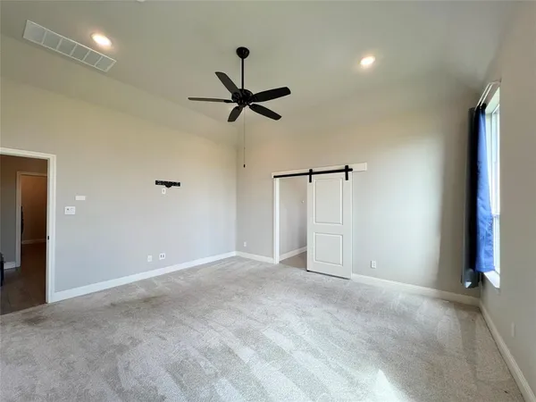 $3,295 | 252 Harvard Lane, Springtown, TX 76082