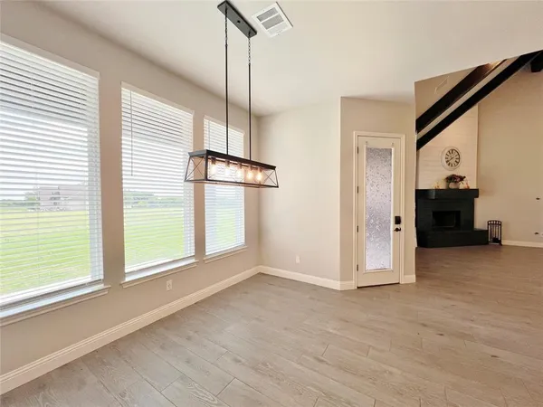 $3,295 | 252 Harvard Lane, Springtown, TX 76082