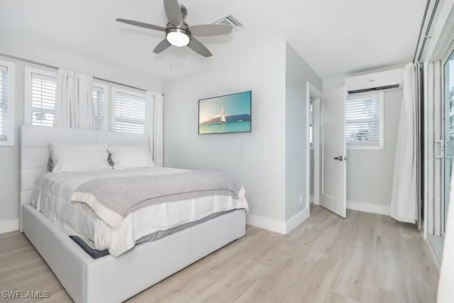 $10,000 | 10440 Yacht Basin Drive, Boca Grande, FL 33921