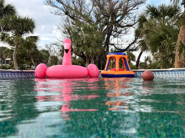 $10,000 | 10440 Yacht Basin Drive, Boca Grande, FL 33921