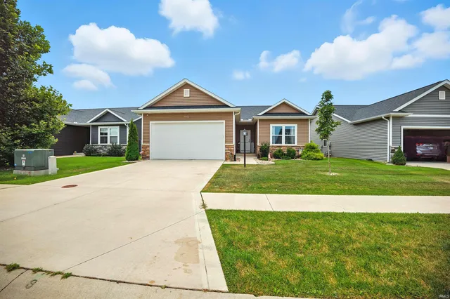 $312,900 | 1946 Newbury Circle, Goshen, IN 46526
