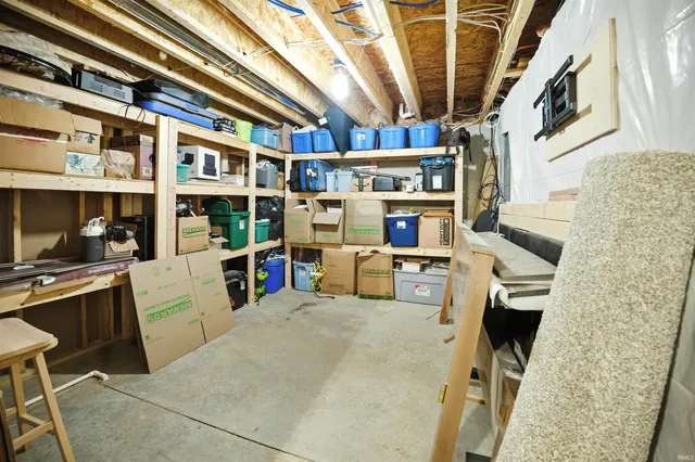 $312,900 | 1946 Newbury Circle, Goshen, IN 46526