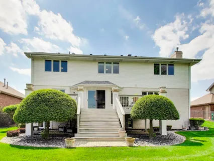 $710,000 | 14737 Ashborne Drive, Homer Glen, IL 60491