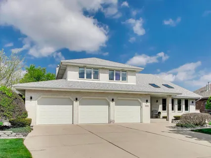 $710,000 | 14737 Ashborne Drive, Homer Glen, IL 60491