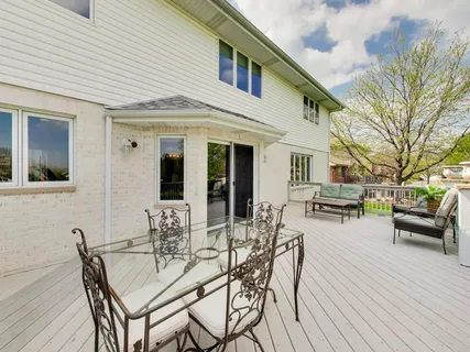 $710,000 | 14737 Ashborne Drive, Homer Glen, IL 60491