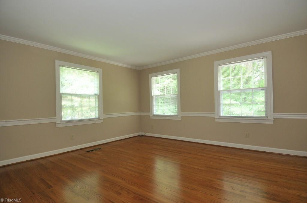 3330 Nottingham Road Winston-Salem, NC 27104 - Photo 9 of 23 Main level master bedroom