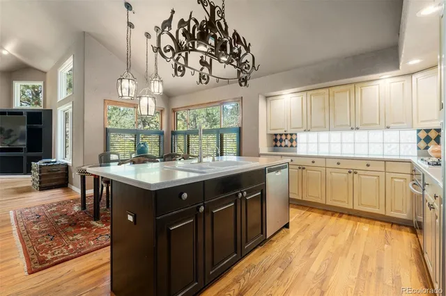 $1,200,000 | 474 Silbrico Way, Castle Rock, CO 80108