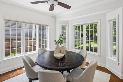 $1,725,000 | 639 North Wright Street, Naperville, IL 60563