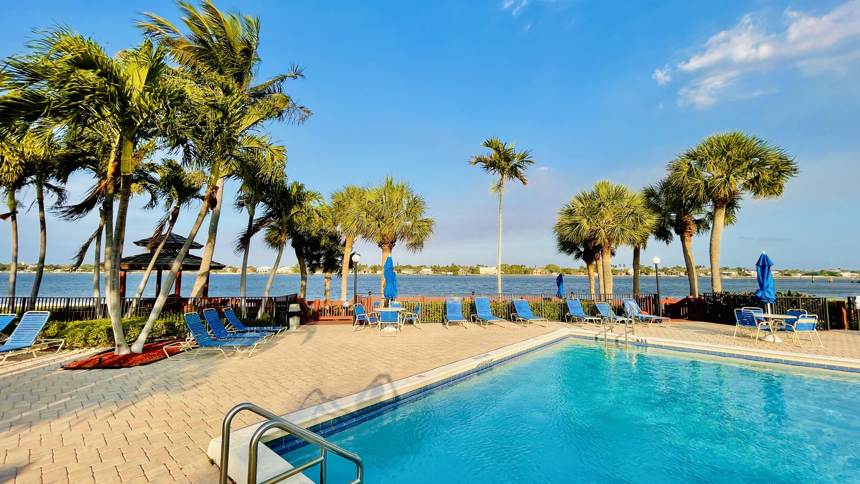 104 Half Moon Circle, Unit B2 Hypoluxo, FL 33462 - Photo 9 of 54 5E3767FA-0C58-4F29-83F4-3C306F81647A