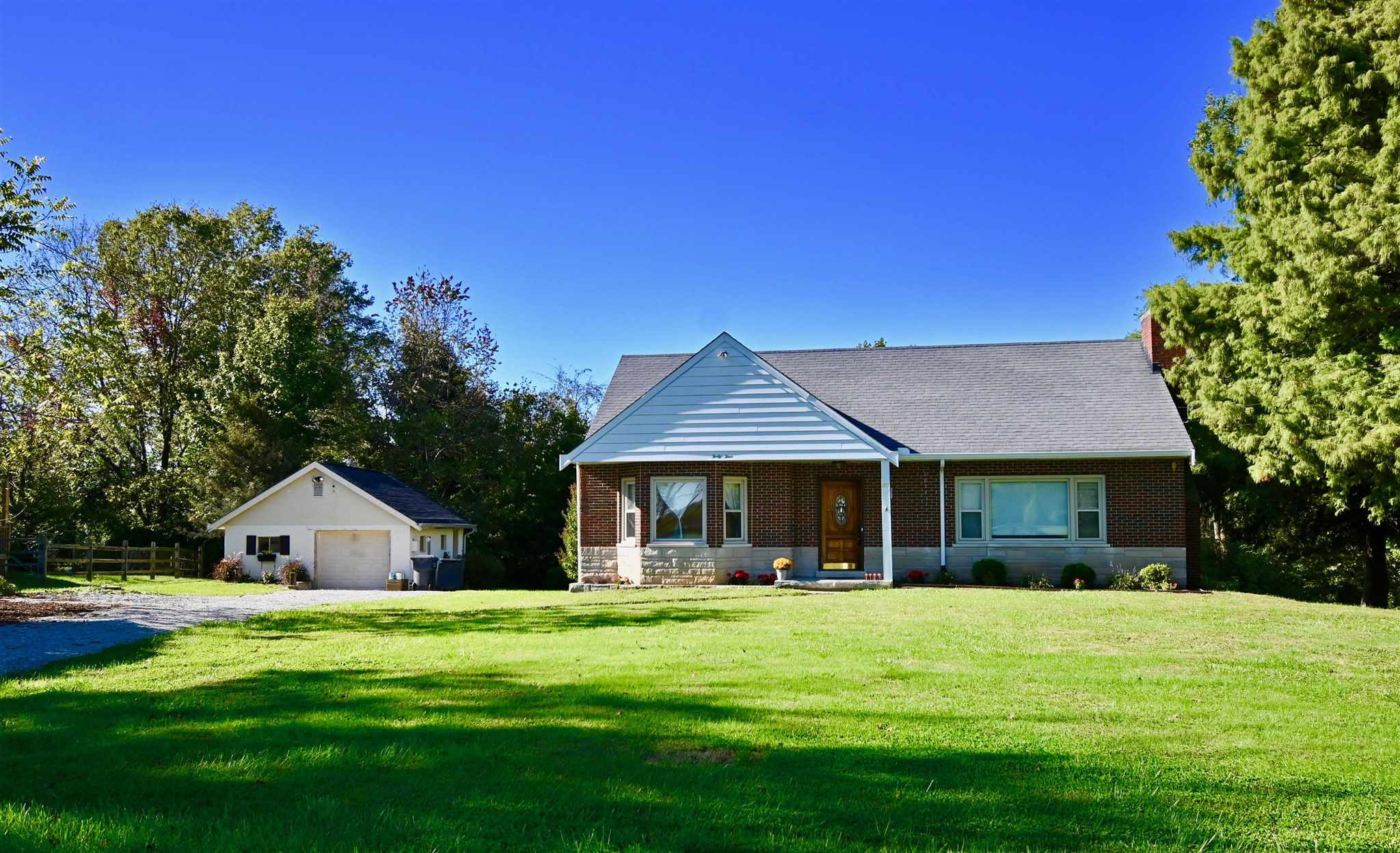 44 Pelly Road Independence, KY 41051 - Photo 2 of 50 Gallery Image 2
