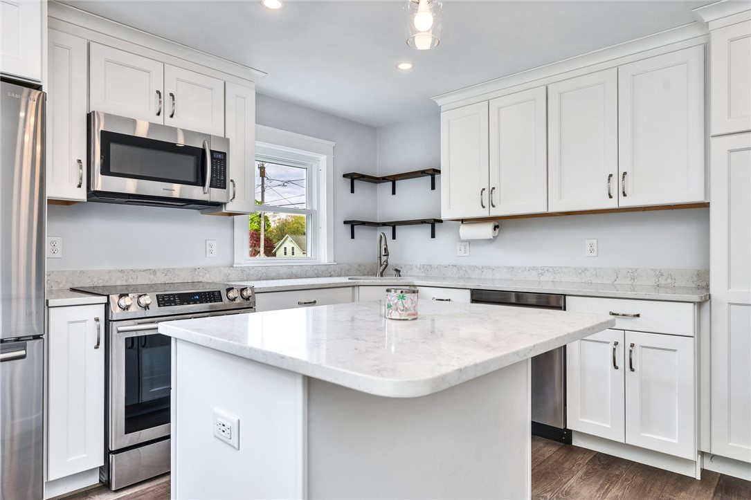 61 Broad Rock Road South Kingstown, RI 02879 - Photo 7 of 39